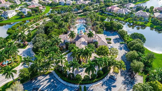 10513 Versailles Boulevard, Wellington, FL 33449