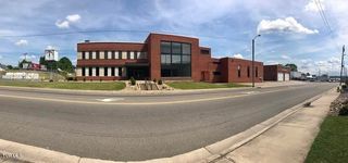 1913 West State Street, Bristol, VA 24201