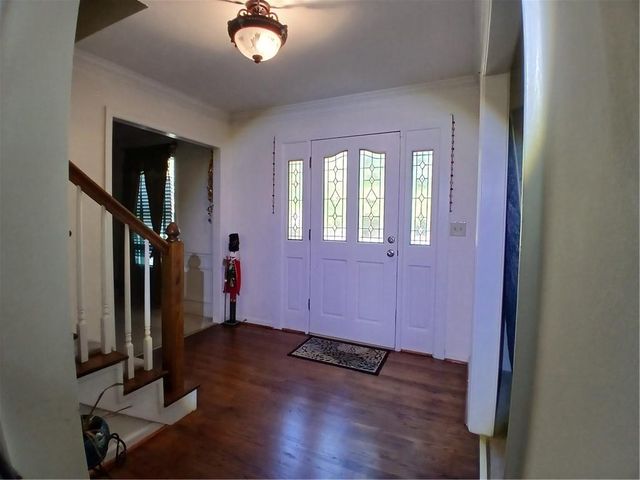 921 Eagle Crossing Drive, Lawrenceville, GA 30044