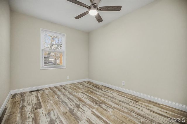 12128 Fleetwood Place, Maryland Heights, MO 63043