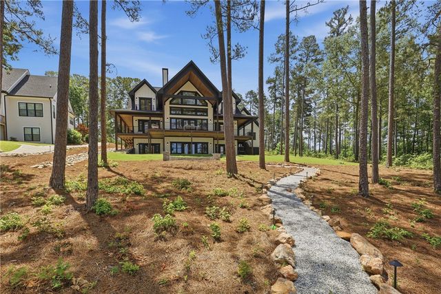 640 Crooked Trace Lane, Seneca, SC 29672