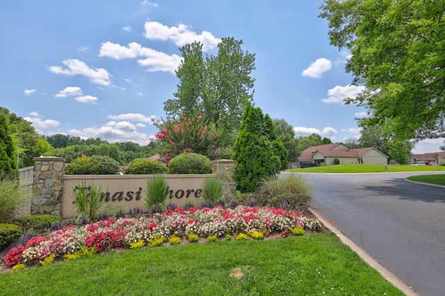 105 Tanasi Shr, S, Gallatin, TN 37066