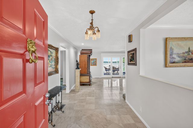 105 Tanasi Shr, S, Gallatin, TN 37066