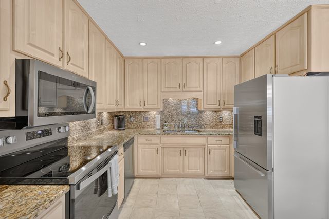 105 Tanasi Shr, S, Gallatin, TN 37066