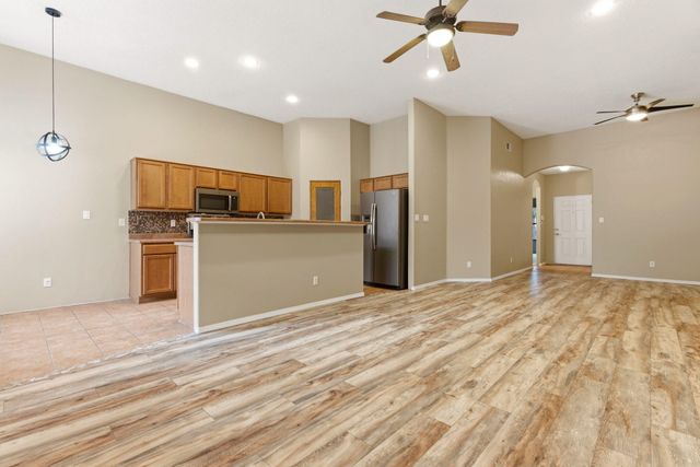 9304 Tephra Avenue NW, Albuquerque, NM 87120