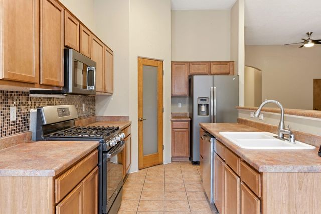 9304 Tephra Avenue NW, Albuquerque, NM 87120