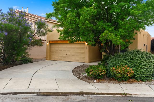 9304 Tephra Avenue NW, Albuquerque, NM 87120