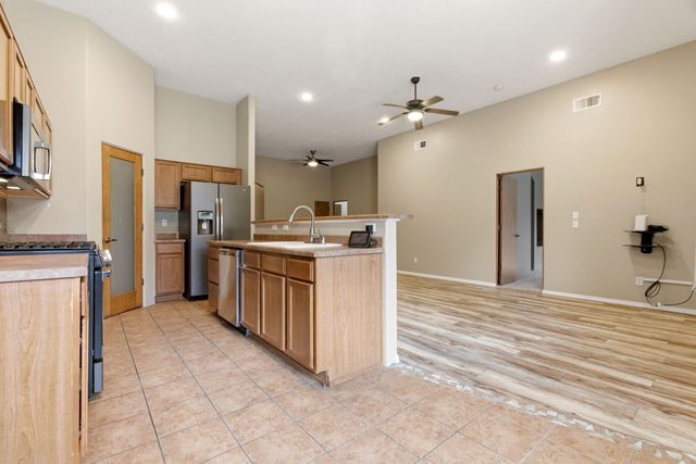 9304 Tephra Avenue NW, Albuquerque, NM 87120