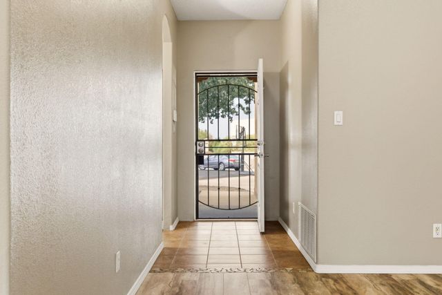 9304 Tephra Avenue NW, Albuquerque, NM 87120