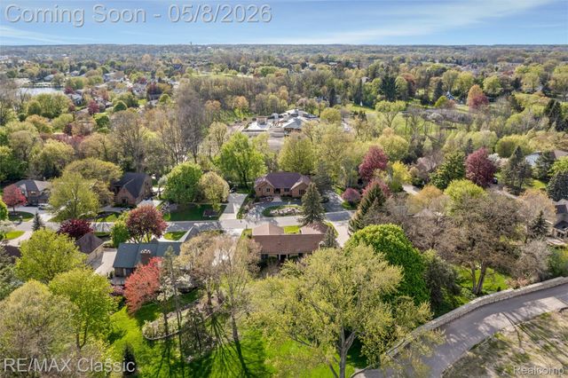 20419 Woodcreek Boulevard, Northville Township, MI 48167