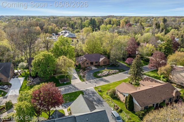 20419 Woodcreek Boulevard, Northville Township, MI 48167