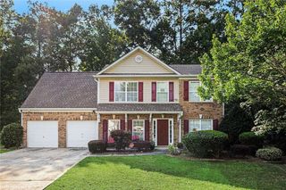 8280 Mayfern Drive, Fairburn, GA 30213