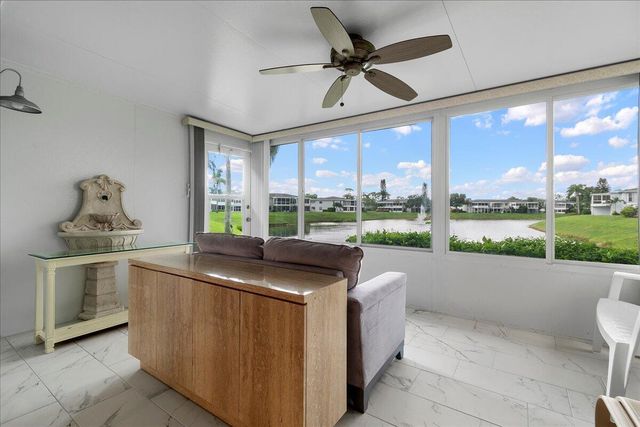 1395 SW 27th Avenue 102, Delray Beach, FL 33445