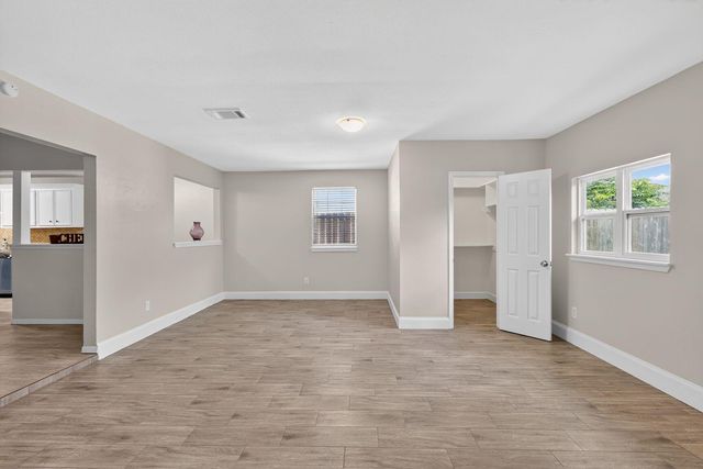 11842 S Fairhollow Lane, Houston, TX 77043