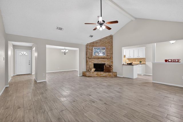 11842 S Fairhollow Lane, Houston, TX 77043