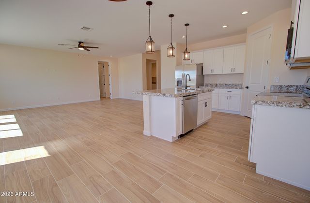 14663 S COUNTRY CLUB Drive, Arizona City, AZ 85123