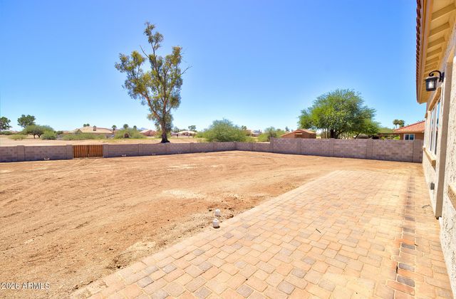 14663 S COUNTRY CLUB Drive, Arizona City, AZ 85123