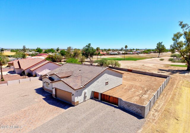 14663 S COUNTRY CLUB Drive, Arizona City, AZ 85123