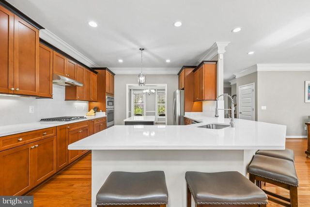 7022 BARCLAY DR, Fredericksburg, VA 22407