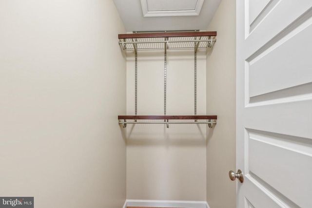 7022 BARCLAY DR, Fredericksburg, VA 22407