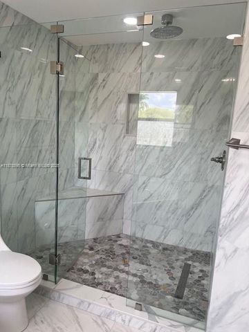 1298 NW 192nd Ter, Pembroke Pines, FL 33029
