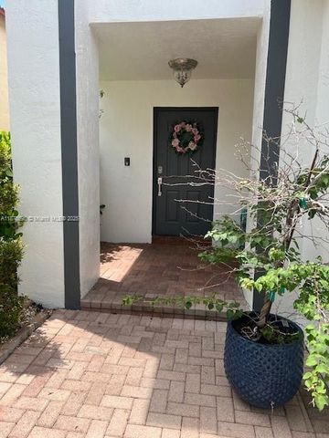 1298 NW 192nd Ter, Pembroke Pines, FL 33029