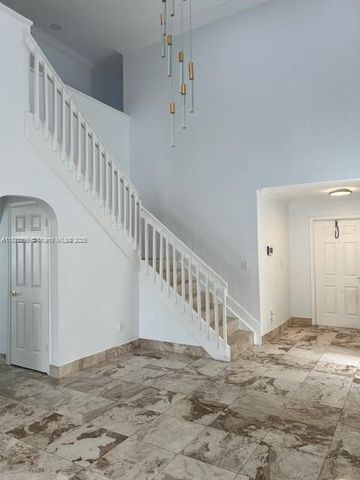 1298 NW 192nd Ter, Pembroke Pines, FL 33029