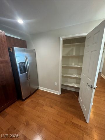 150 LAS VEGAS Boulevard 2103, Las Vegas, NV 89101