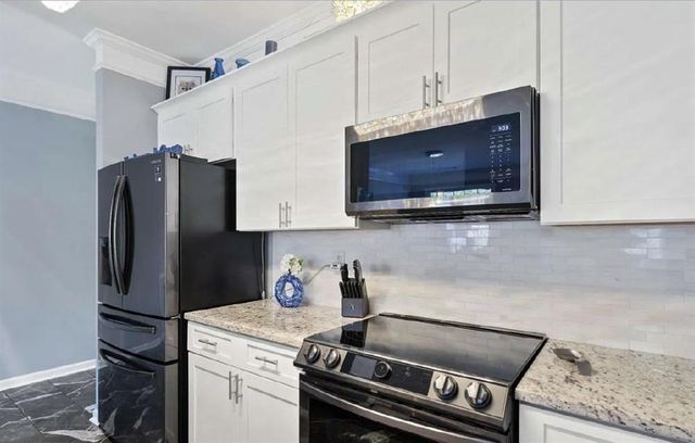 928 Pierce Ivy Court, Lawrenceville, GA 30043