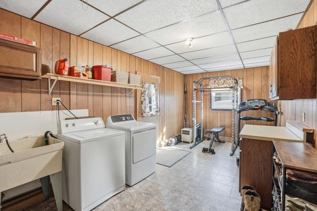 8310 W 101st Avenue, St. John, IN 46373