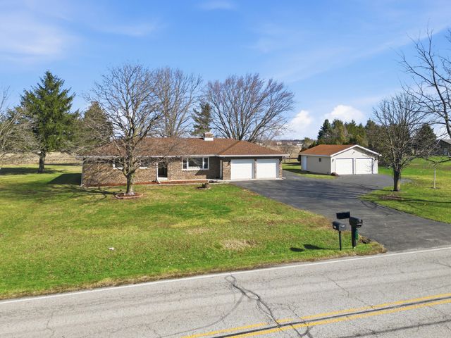 8310 W 101st Avenue, St. John, IN 46373