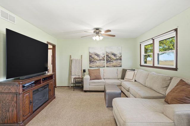 8310 W 101st Avenue, St. John, IN 46373