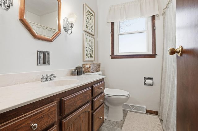 8310 W 101st Avenue, St. John, IN 46373