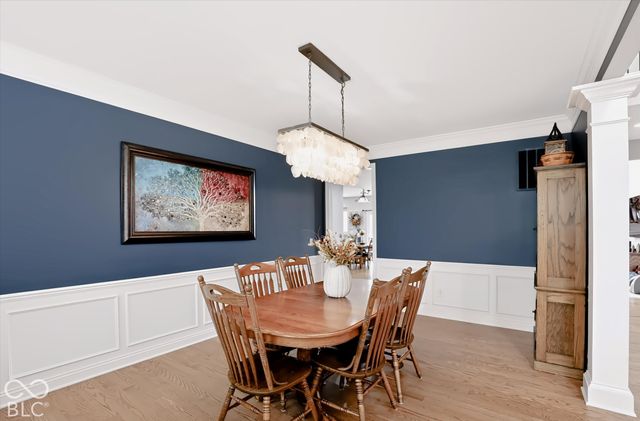 8856 Spring Violet Place, Zionsville, IN 46077