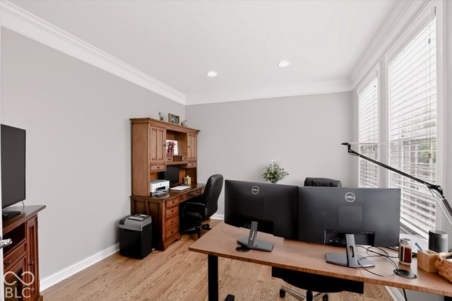 8856 Spring Violet Place, Zionsville, IN 46077
