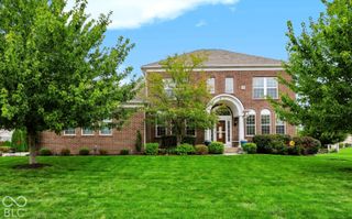 8856 Spring Violet Place, Zionsville, IN 46077