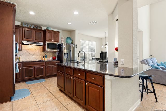 152 Brook Meadow, Cibolo, TX 78108