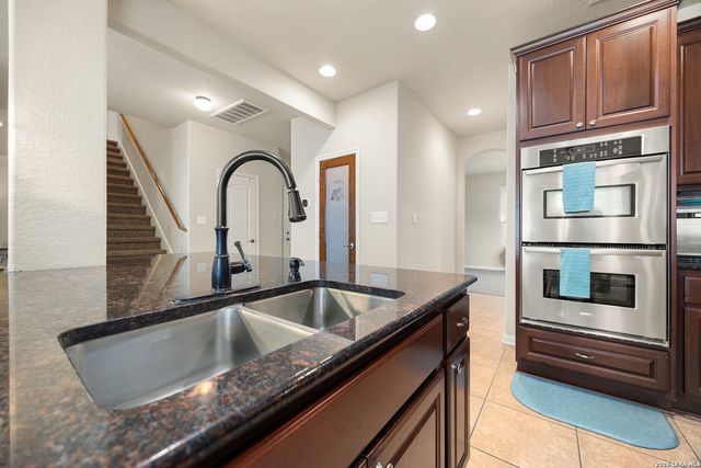 152 Brook Meadow, Cibolo, TX 78108
