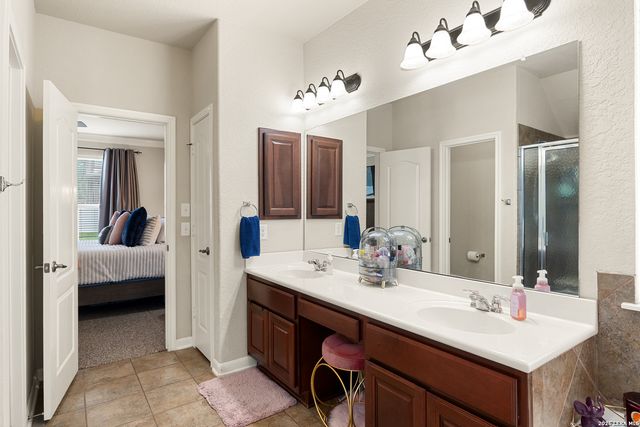152 Brook Meadow, Cibolo, TX 78108