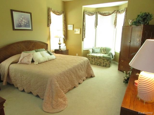 556 McKinley Circle, Canton Charter Township, MI 48188