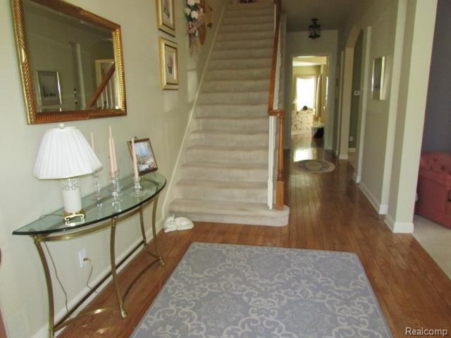 556 McKinley Circle, Canton Charter Township, MI 48188