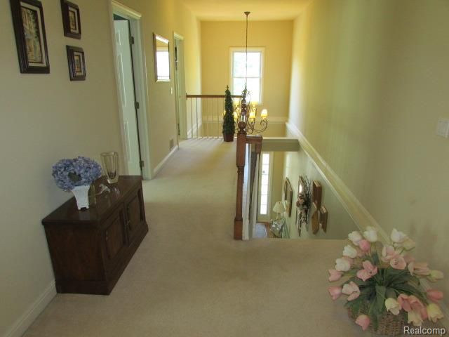 556 McKinley Circle, Canton Charter Township, MI 48188