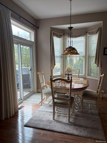 556 McKinley Circle, Canton Charter Township, MI 48188