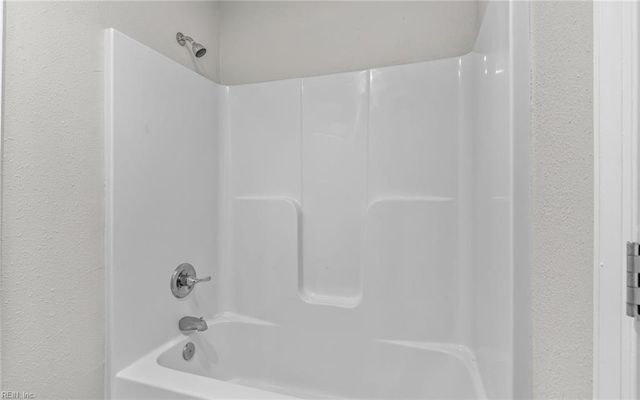 1612 Nansemond PW, Suffolk, VA 23434