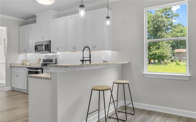 1612 Nansemond PW, Suffolk, VA 23434