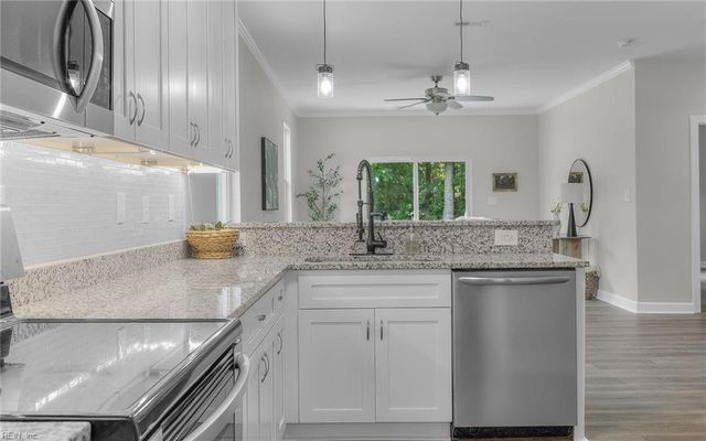 1612 Nansemond PW, Suffolk, VA 23434