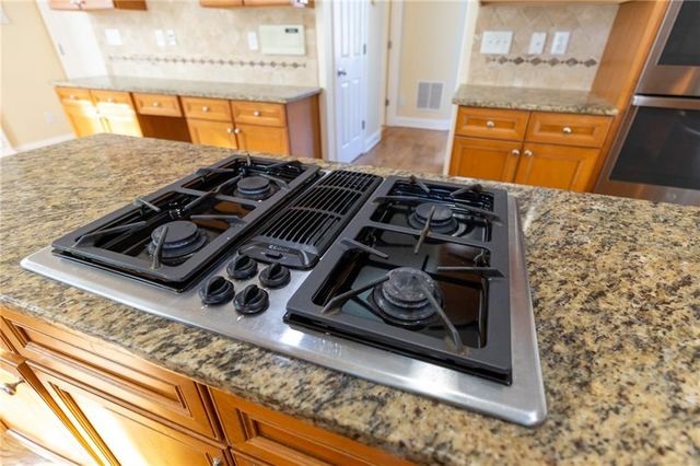 7470 THOREAU Circle, Atlanta, GA 30349