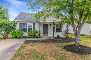 2727 Oxford Hall Ave, Murfreesboro, TN 37128