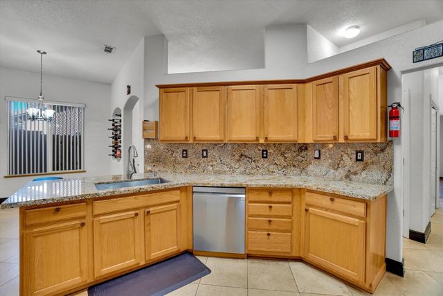 4512 Thira Way, Elk Grove, CA 95758