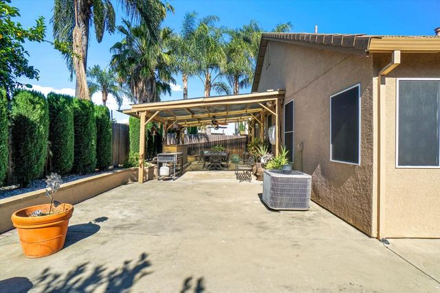 4512 Thira Way, Elk Grove, CA 95758